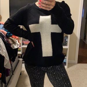 Cross Sweater Sz M Forever 21